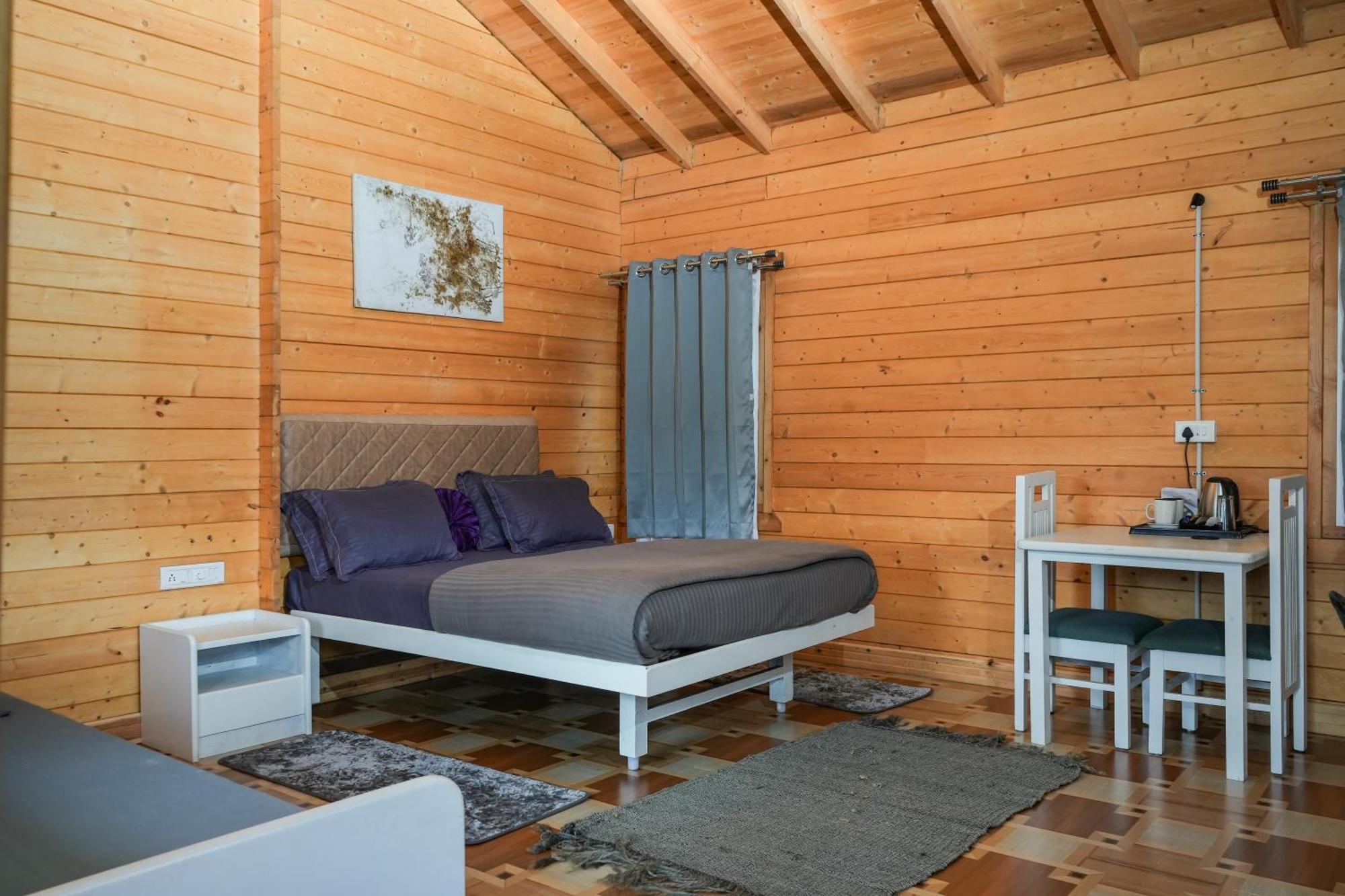 קונור The Door To Nirvana Cottages מראה חיצוני תמונה