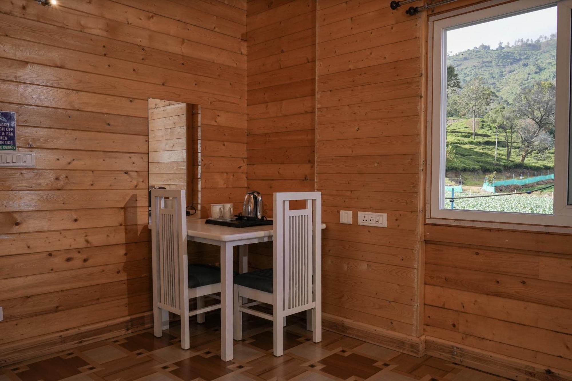 קונור The Door To Nirvana Cottages מראה חיצוני תמונה